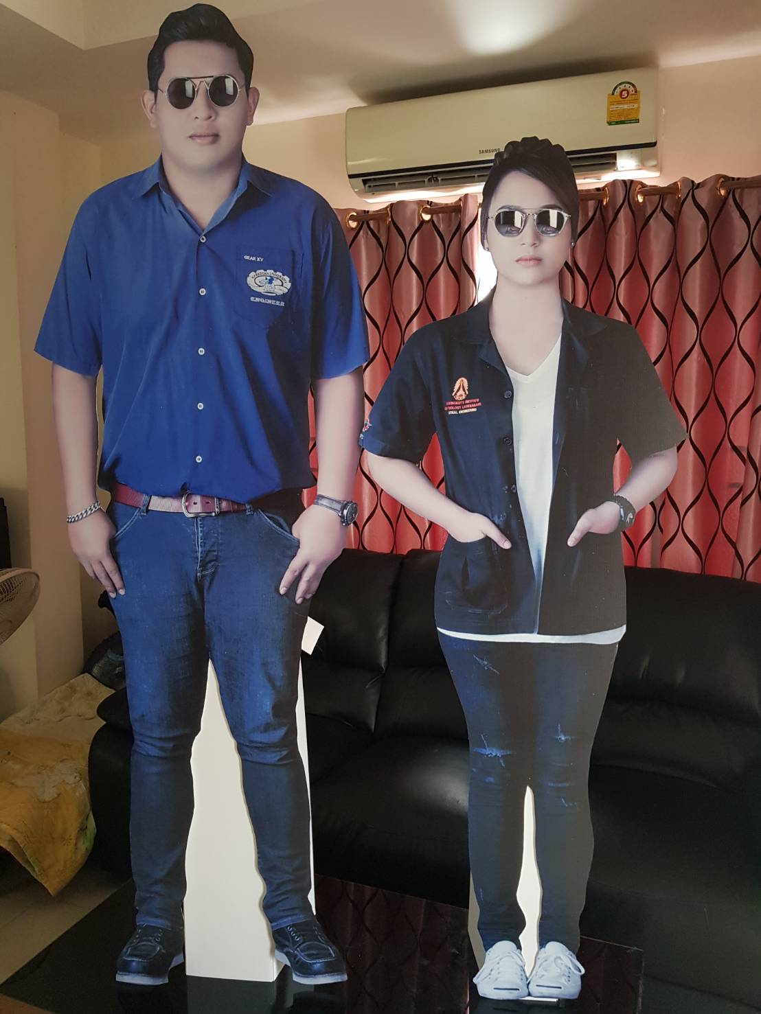 สแตนดี้บ่าวสาว (Standy , Standee) สแตนดี้บ่าวสาว (Standy , Standee)