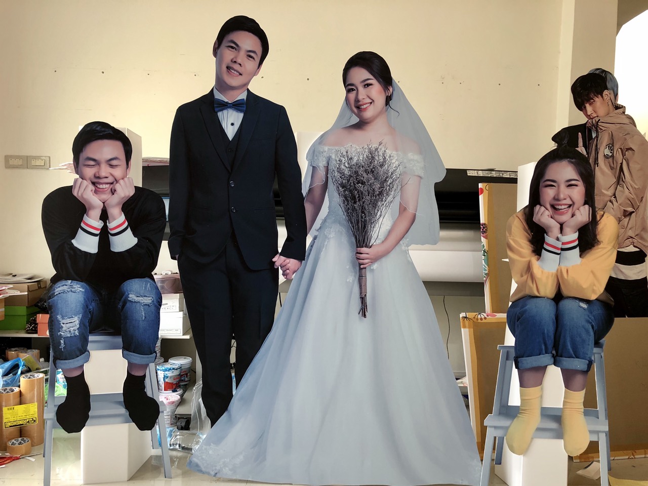 สแตนดี้บ่าวสาว (Standy , Standee) สแตนดี้บ่าวสาว (Standy , Standee)