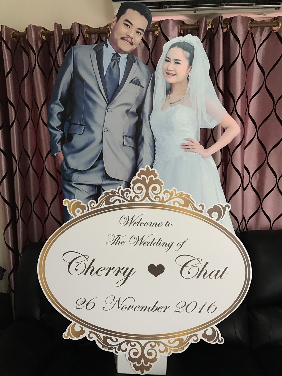 สแตนดี้บ่าวสาว (Standy , Standee) สแตนดี้บ่าวสาว (Standy , Standee)
