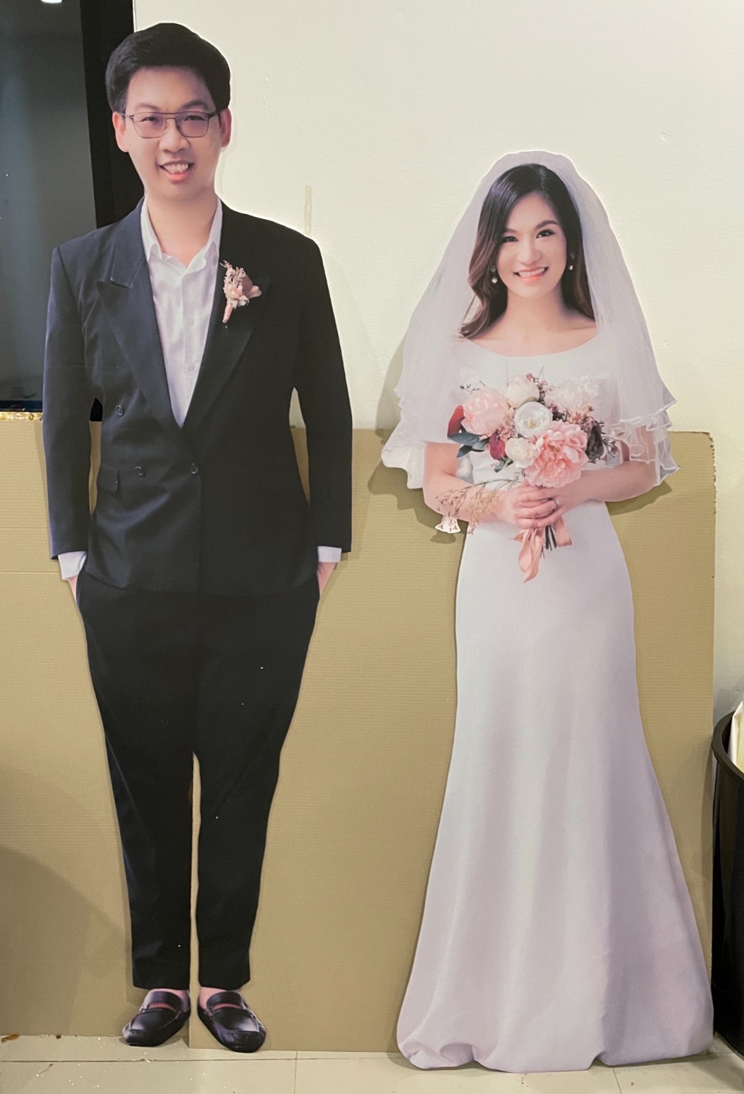 สแตนดี้บ่าวสาว (Standy , Standee) สแตนดี้บ่าวสาว (Standy , Standee)