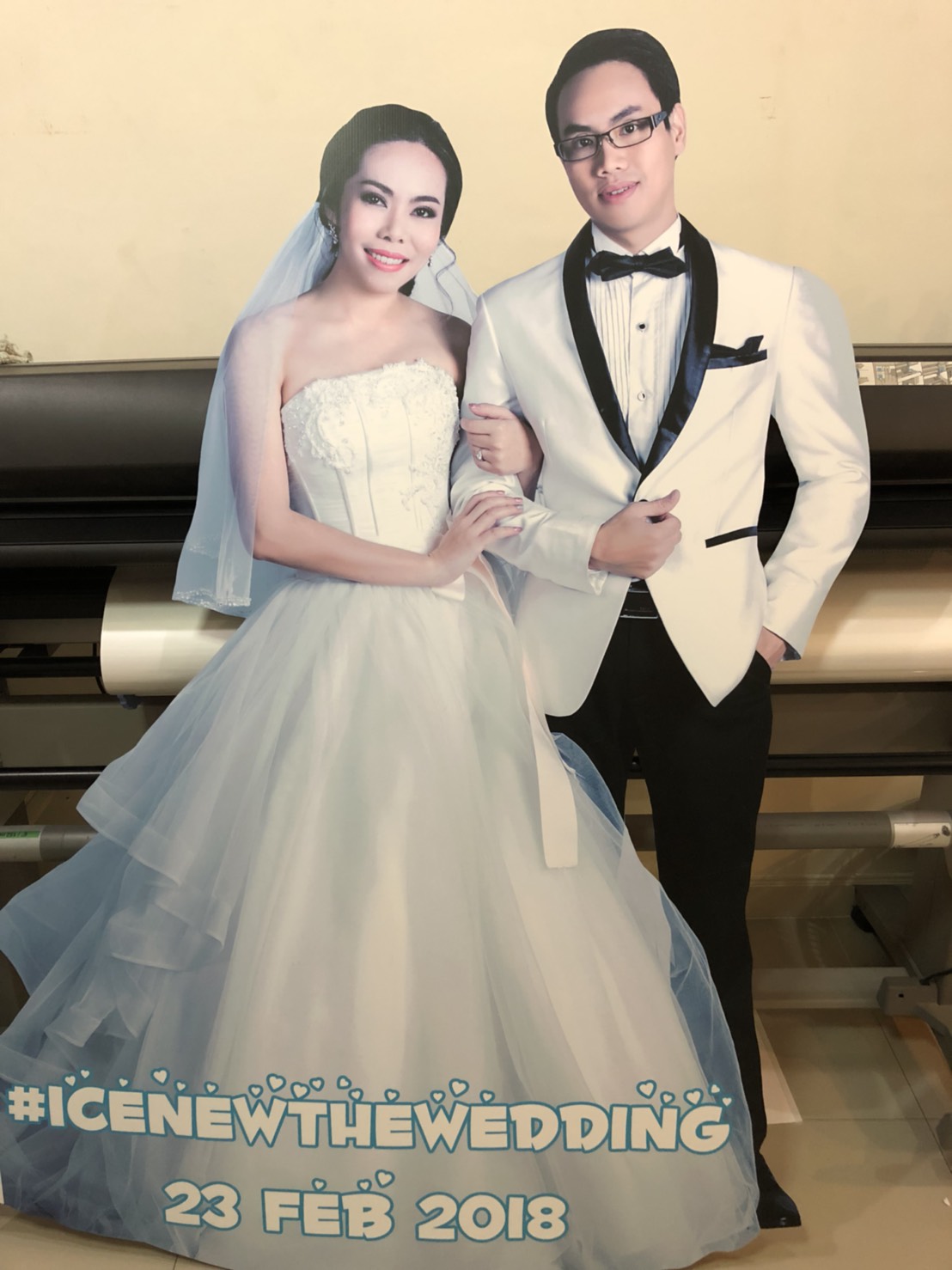 สแตนดี้บ่าวสาว (Standy , Standee) สแตนดี้บ่าวสาว (Standy , Standee)