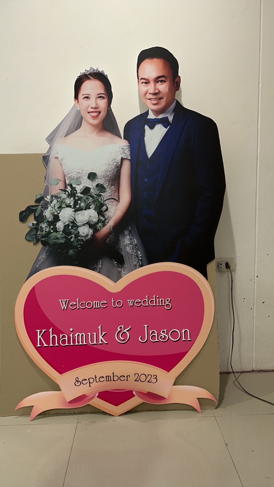 สแตนดี้บ่าวสาว (Standy , Standee) สแตนดี้บ่าวสาว (Standy , Standee)