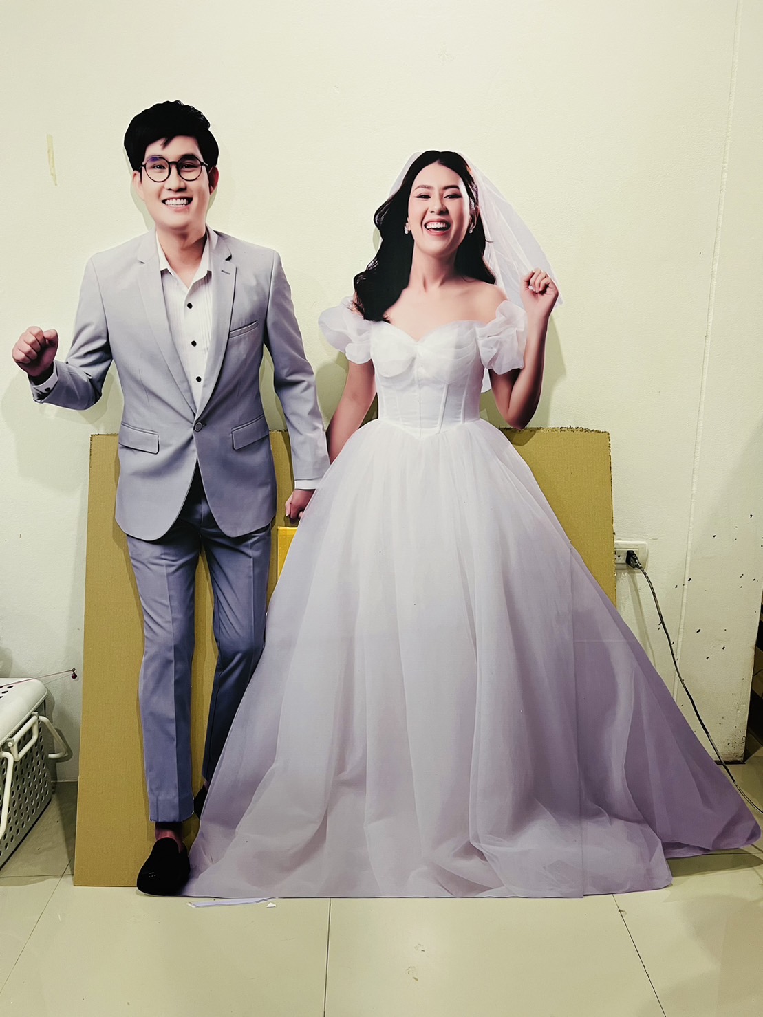 สแตนดี้บ่าวสาว (Standy , Standee) สแตนดี้บ่าวสาว (Standy , Standee)