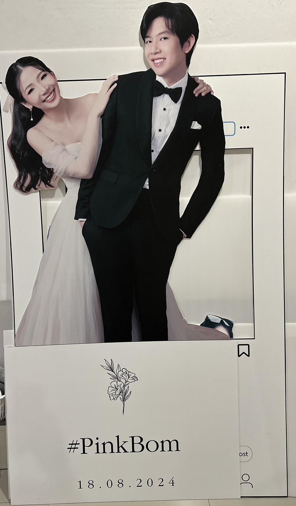 สแตนดี้บ่าวสาว (Standy , Standee) สแตนดี้บ่าวสาว (Standy , Standee)